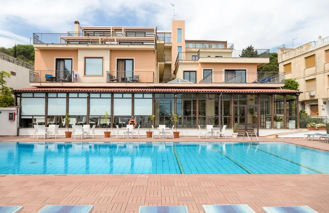 Hotel Villa Esperia-1